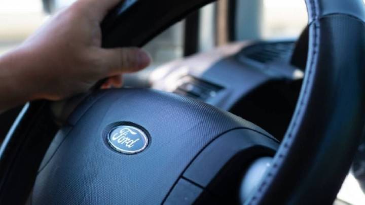 Llaman a revisión a más de 10 mil 500 automóviles Ford en México por falla en la batería