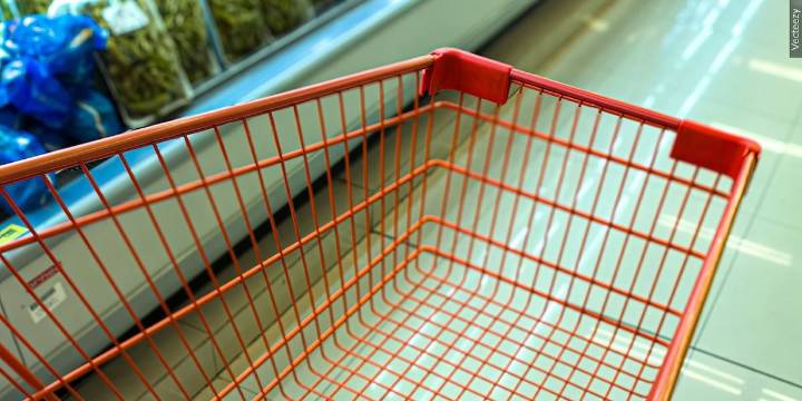 Latino grocer expands with first-ever Arizona location