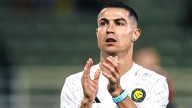 Goleador colombiano se fue de doblete y nuevamente superó a Cristiano Ronaldo, en Arabia
