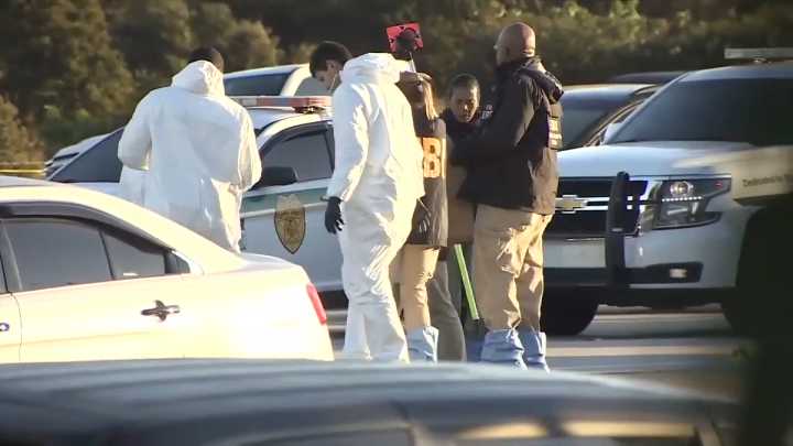 Herald: Judge sets February hearing for 3 Miami-Dade officers charged in 2019 UPS truck shootout