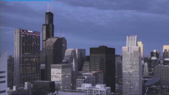 Chicago weather: Temps still in the 50s, small chance of rain later