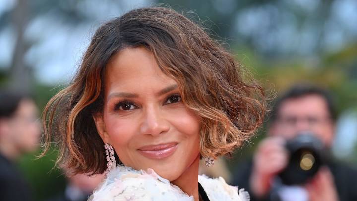 Halle Berry's ultra-private daughter Nahla celebrates major milestone: 'You did it!'