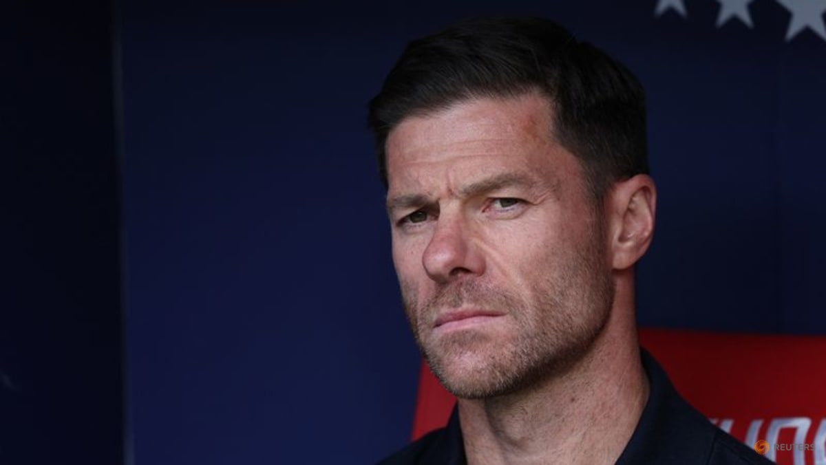Real Madrid's Alonso plays down Valverde controversy