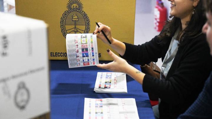 Boleta Única de Papel: el CGE abre la inscripción a la capacitación docente