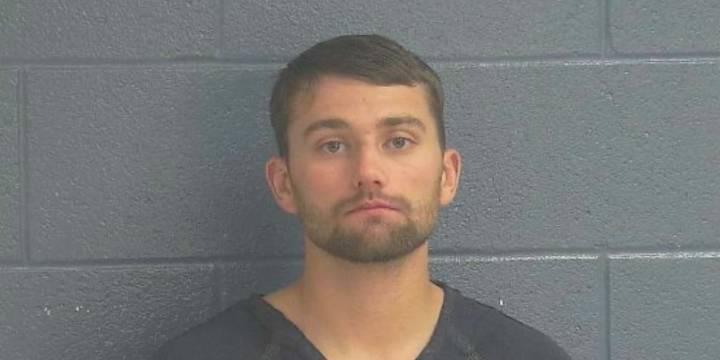 Off-duty Jeffersonville police officer arrested, accused of drunk driving