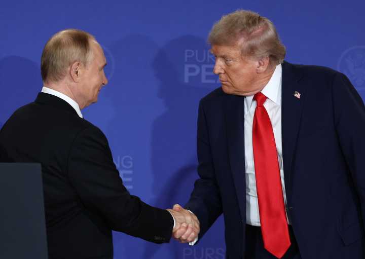Trump anuncia reunión con Putin en Hungría para acabar con guerra en Ucrania
