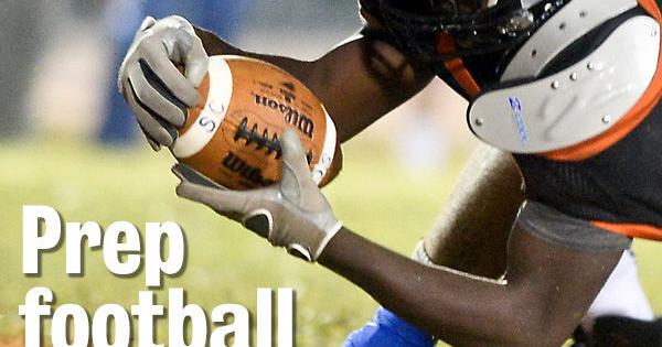 Prep football: Timberwolves stand tall at end to hold off Riverside