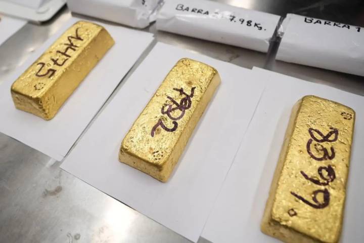 Fiscalía de Lavado de Activos entrega al Estado más de S/ 12 millones en oro