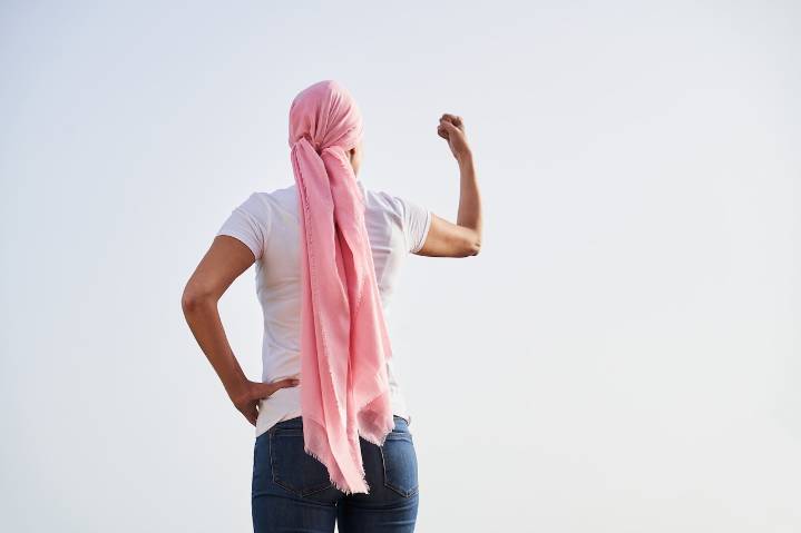 Miss Manners: What’s the proper way to thank the doctors and nurses who helped me beat cancer?
