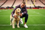 College football, NFL analyst Kirk Herbstreit called out for actions at hotel