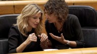 Yolanda Díaz anticipa otro choque con Hacienda y ultima una mayor subida del salario mínimo si tributa IRPF