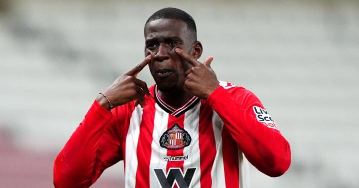 Regis Le Bris gives Nordi Mukiele Sunderland injury update ahead of Manchester United clash