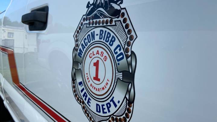 Fire under investigation after blaze near Kroger on Gray Hwy in Macon, fire department said