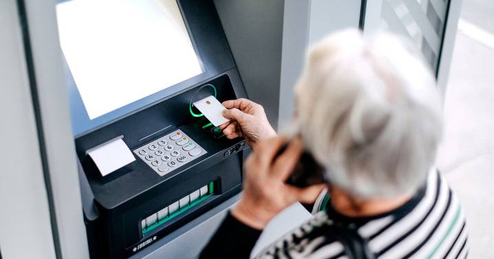 People born 'one day late' to miss out on £300 winter fuel payment after government change