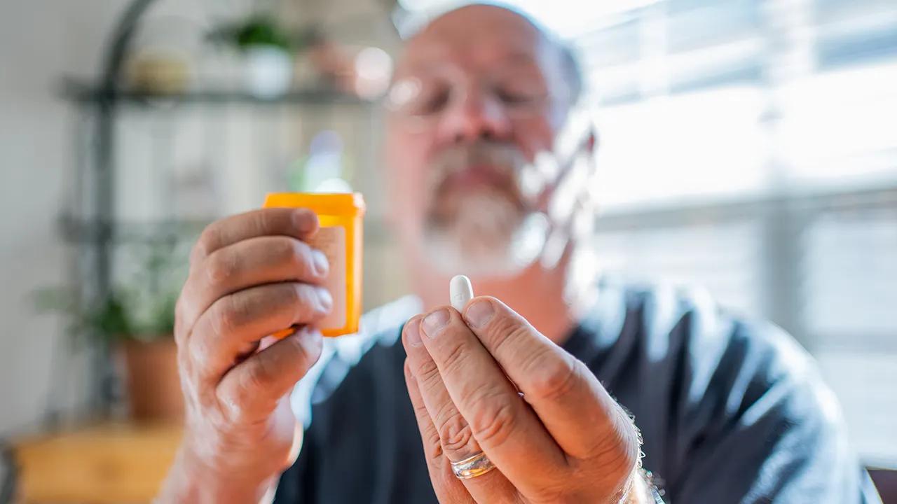 Fentanyl overdose deaths surge 9,000% in seniors over 8