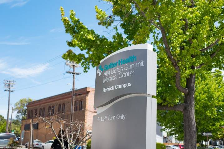 Frontline Workers Avoid Strike, Ratify New Contract With Sutter Health