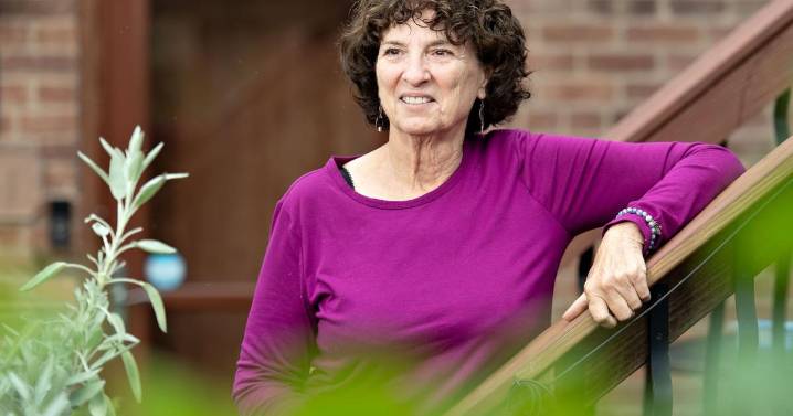 Strasburg woman survives West Nile virus with help from family, friends