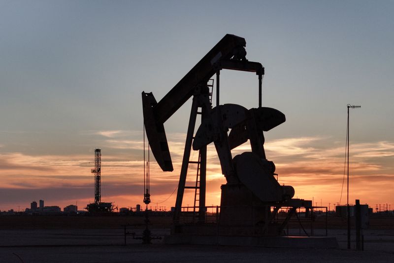 Oil dips on worries about Russian sanctions, OPEC+ output increase