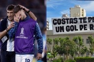 El pasacalle de Independiente que apareció en la plaza de Avellaneda burlándose de Costas y Racing