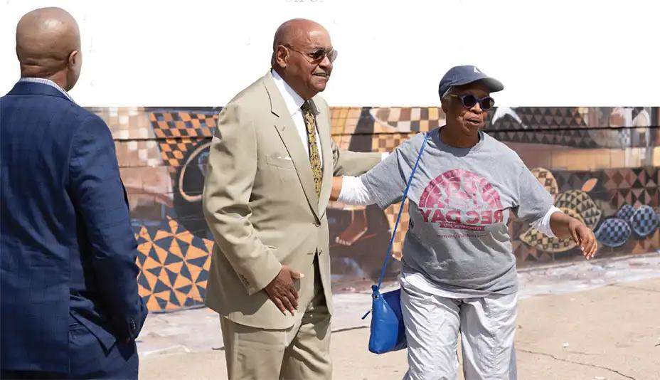 STREET ART FOR MANKIND UNVEIL 2 MURALS OF JOHN BIGGERS PAINTINGS