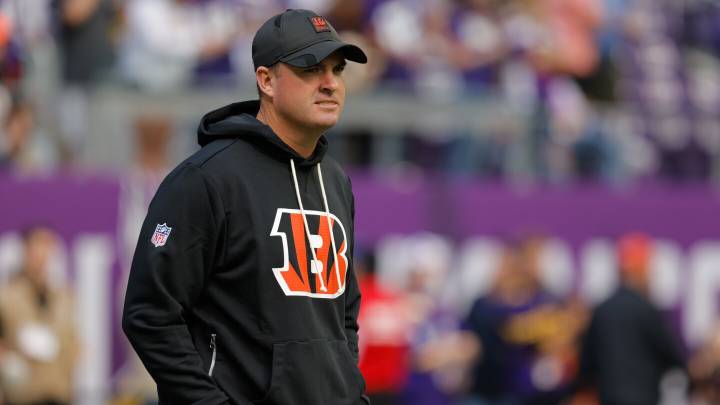 Zac Taylor evaluating options at QB, will decide starter by Wednesday