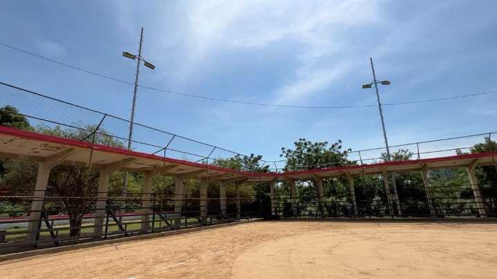 Articulación comunitaria fortalece el alumbrado del estadio Paco Rodríguez de Cabimas