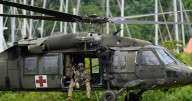 Threat of no military pay divides lawmakers but does little to move needle on shutdown