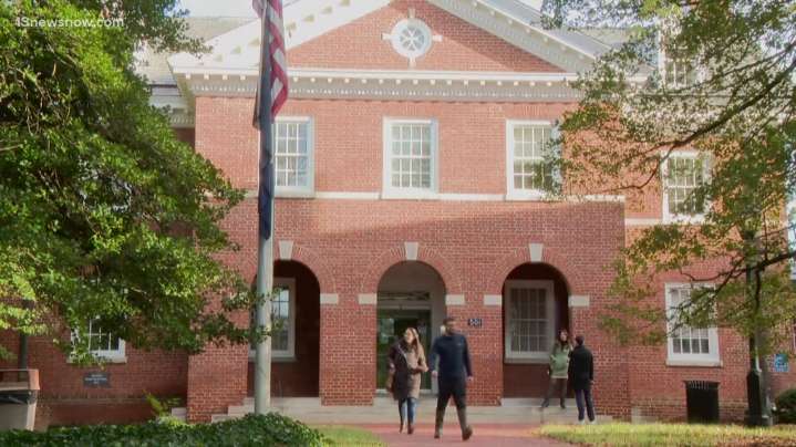 White House seeks university pact for federal funding