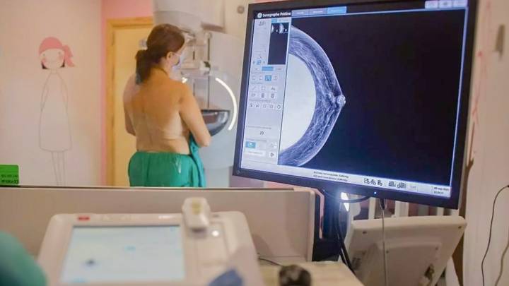 El PP acusa a la izquierda de crear alarma con el cáncer del mama por indicación de Madrid