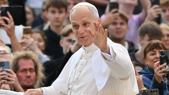 El insólito regalo que recibió el Papa León XIV con el que "quedó encantado" al estar relacionado con uno de sus hobbies favoritos