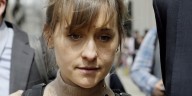 Allison Mack rompe el silencio sobre NXIVM tras dos años de ser liberada de prisión