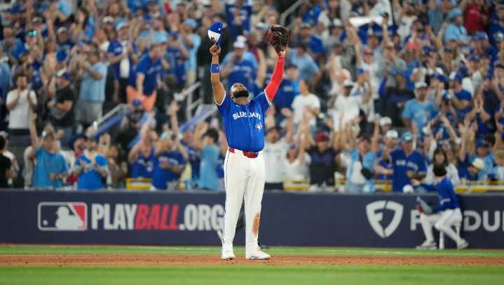 Blue Jays vencen y Yankees quedan al borde de la eliminación