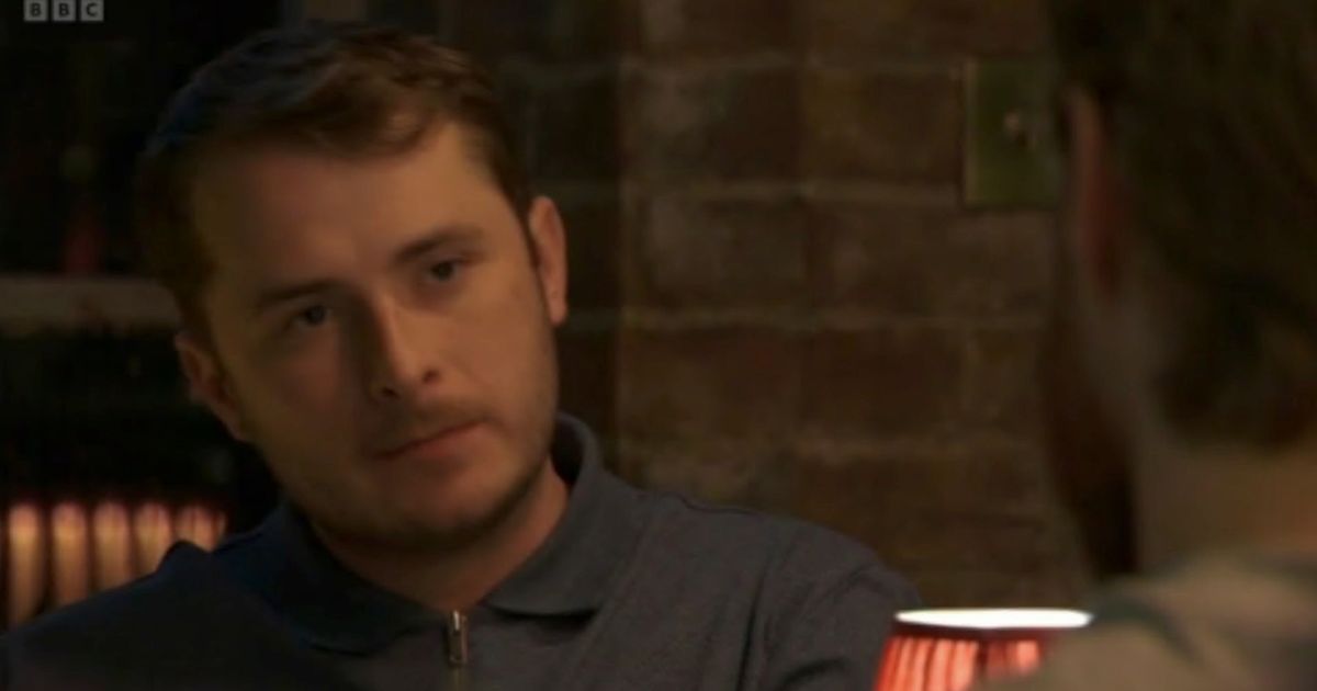 EastEnders star Max Bowden sends message to 'old faces' ahead of Ben Mitchell return