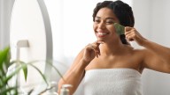 Cómo usar correctamente el masajeador Gua-Sha y qué beneficios le brinda a la piel