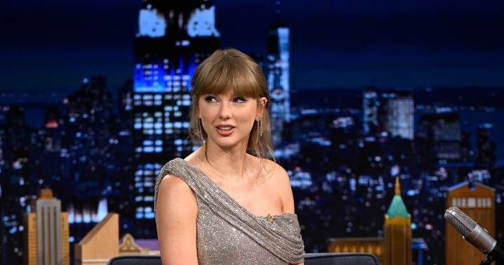 Taylor Swift Addresses Rumors She Declined The Super Bowl