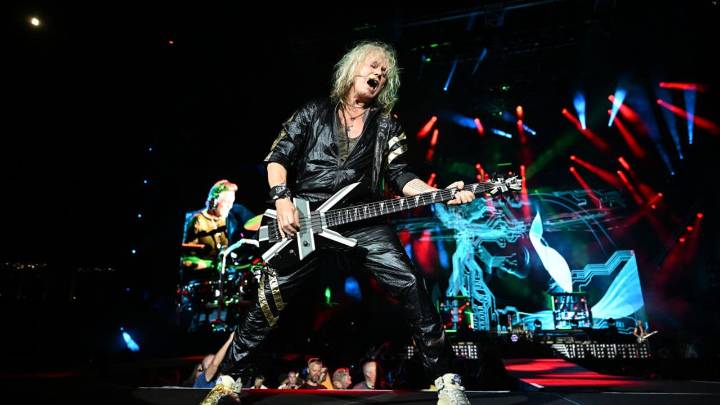 Def Leppard to receive star on Hollywood Walk of Fame