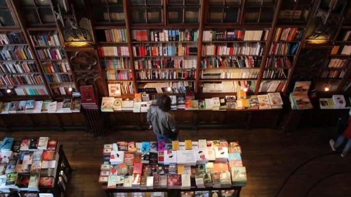 Amazon, las escuelas y Abacus arrinconan a las librerías con el Val Escolar
