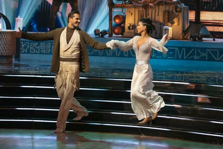 Hilaria Baldwin Says ‘Mean Girls’ Ended ‘Dancing With the Stars’ Run