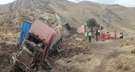 Puno: Tráiler se despistó y derribó una cabaña causando la muerte del dueño del inmueble