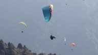 Experts cite prolonged monsoon, global conflicts: Paragliders give Bir-Billing hub a miss — numbers down half compared to 2024