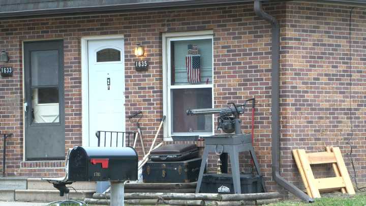 'It did make me scared': Neighbors react after woman found dead in northeast Lincoln home