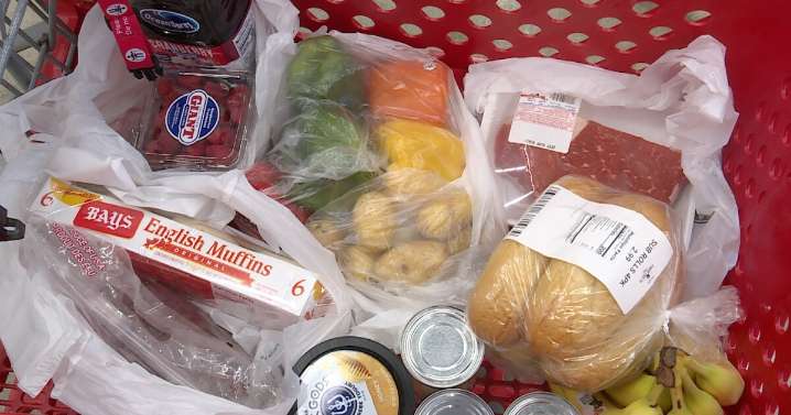 Kansas City-area lawmakers respond to looming impacts of government shutdown on SNAP benefits