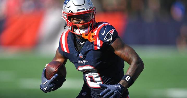 Patriots go for their fourth victory in 5 games when they visit the 1