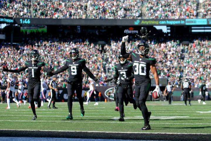 Eagles acquire CB Michael Carter II from Jets for WR John Mitchie