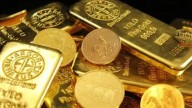 Gold prices hit new high on Oct 16; check gold prices at Mumbai, Delhi, Kolkata