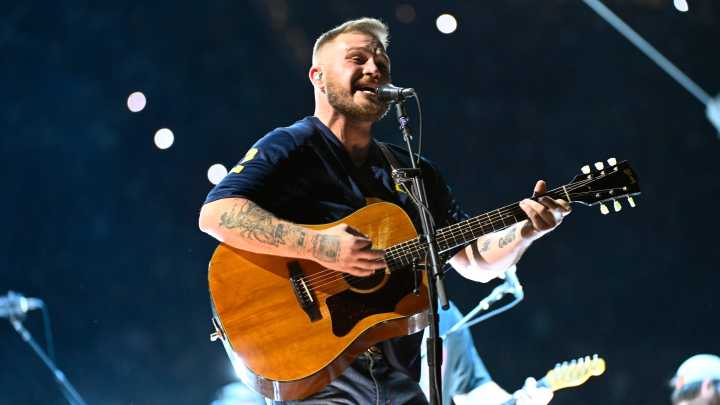 Country singer Zach Bryan warns ICE will ‘bust down your door’ in new song