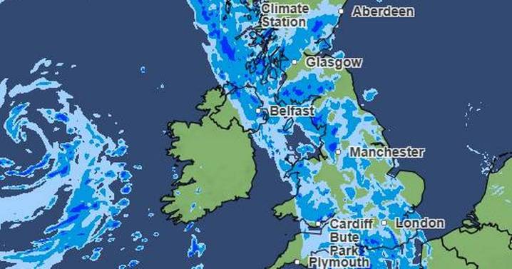 Met Office issues update on 'barrage of snow' reports as UK weather to be hit by change