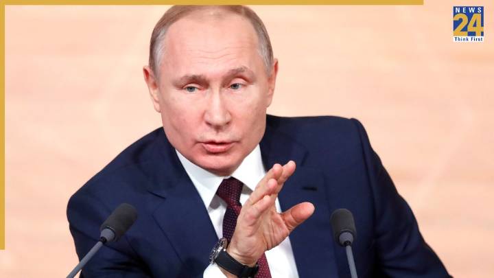 Putin Snubs Trump’s Sanctions on Russian oil companies, Sends Strong Message on Potential Tomahawk Threats