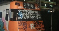 Ofensiva del gobierno catalán contra los grafiteros: proponen 90.000 euros de multa por pintar un tren