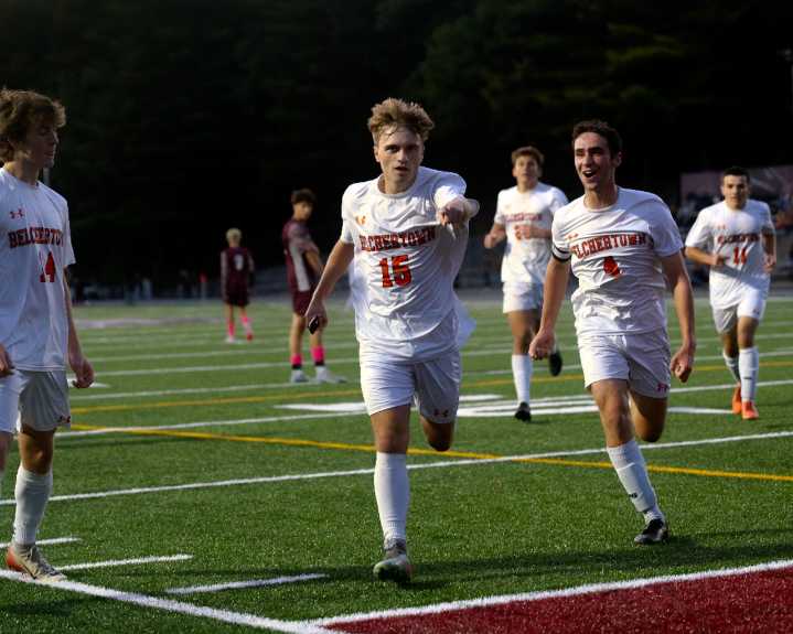 Timothy Haley scores twice, Belchertown boys soccer knocks off Ludlow (video)
